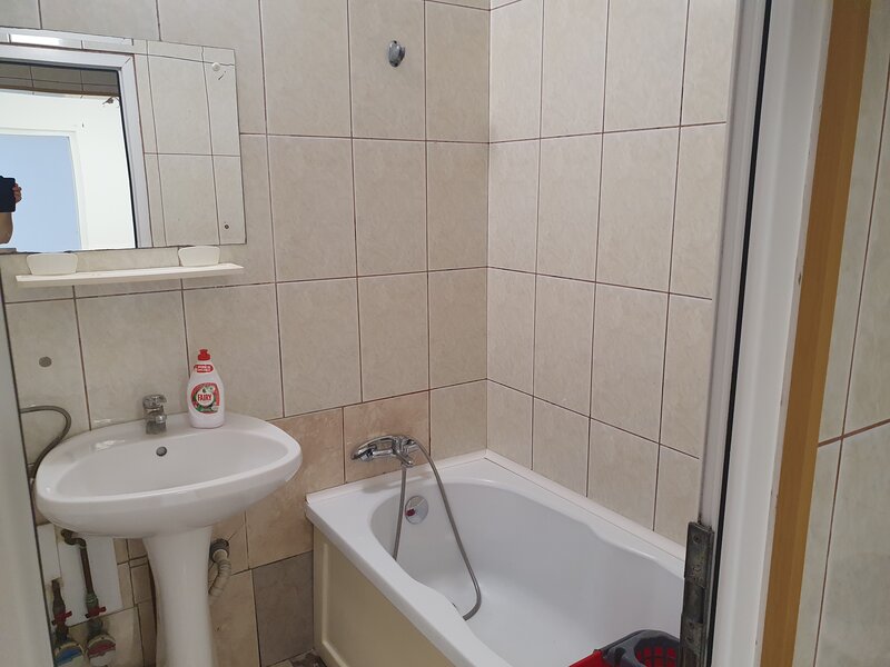 Drumul Taberei, Valea Oltului, 2 camere, 1/4, bl. 73 termopan liber 90000 E
